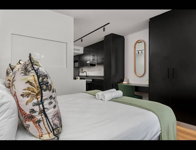 1 BEDROOM APARTMENT FOR SALE IN CAPE TOWN CITY CENTRE